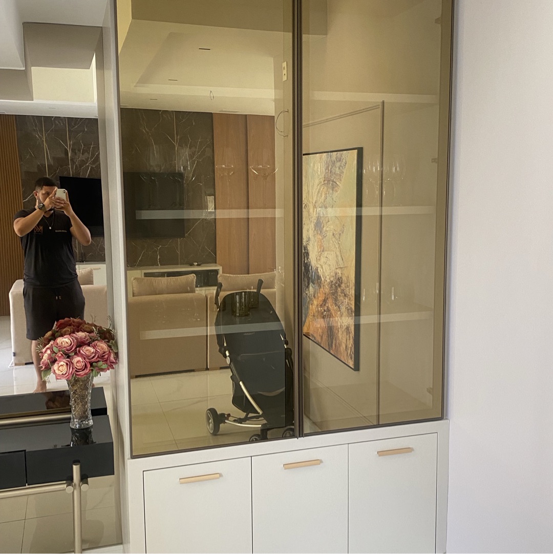 Cristaleira com vidro reflecta !! 🛠️✅
