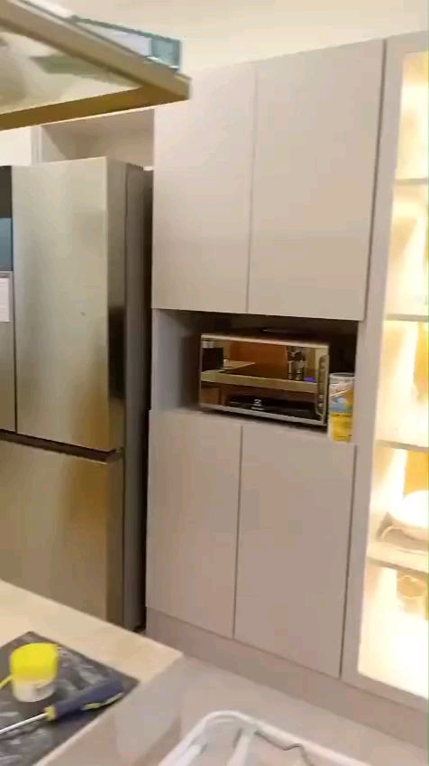 Cozinha com Cristaleira